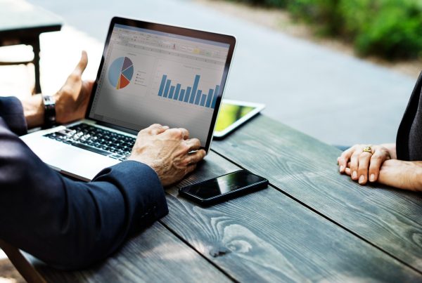 Discover powerful website trust signals that build credibility, reduce hesitation, and turn more visitors into loyal customers.